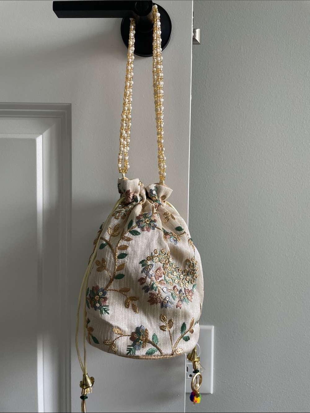 Indian Embroidered Cream Floral Drawstring Bag with Beaded Strap